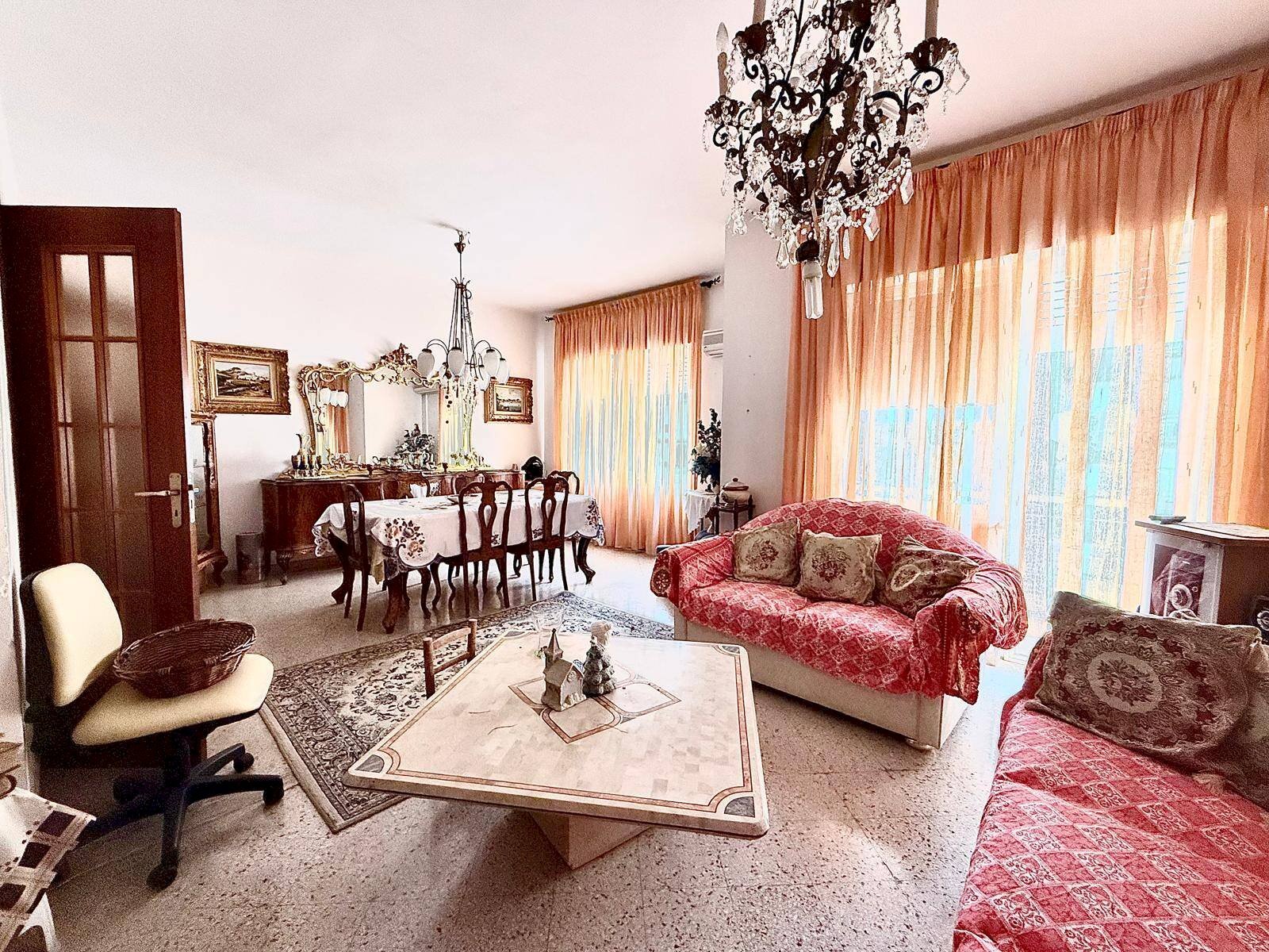 Foto 3 - Four-room apartment Via Spinone
 
3, Palermo - photo 3