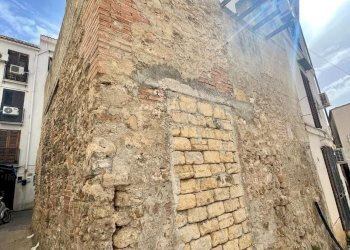 Foto 2 - Bilocale degli Orfani
 
1, Palermo - foto 2