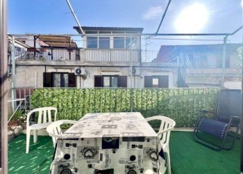 Foto 1 - Trilocale Via della Loggia
 
3, Palermo - foto 1