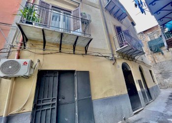 Foto 3 - Quadrilocale Vicolo Mezzojuoso
 
3, Palermo - foto 3