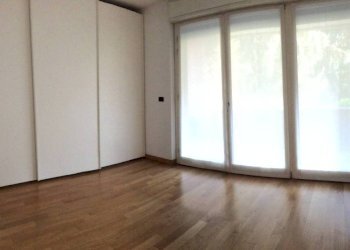 Camera da letto - Trilocale piazza Esquilino, Milano - foto 2