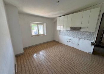 Salone - Appartamento via Linda Rovera, 30, Castronno - foto 29