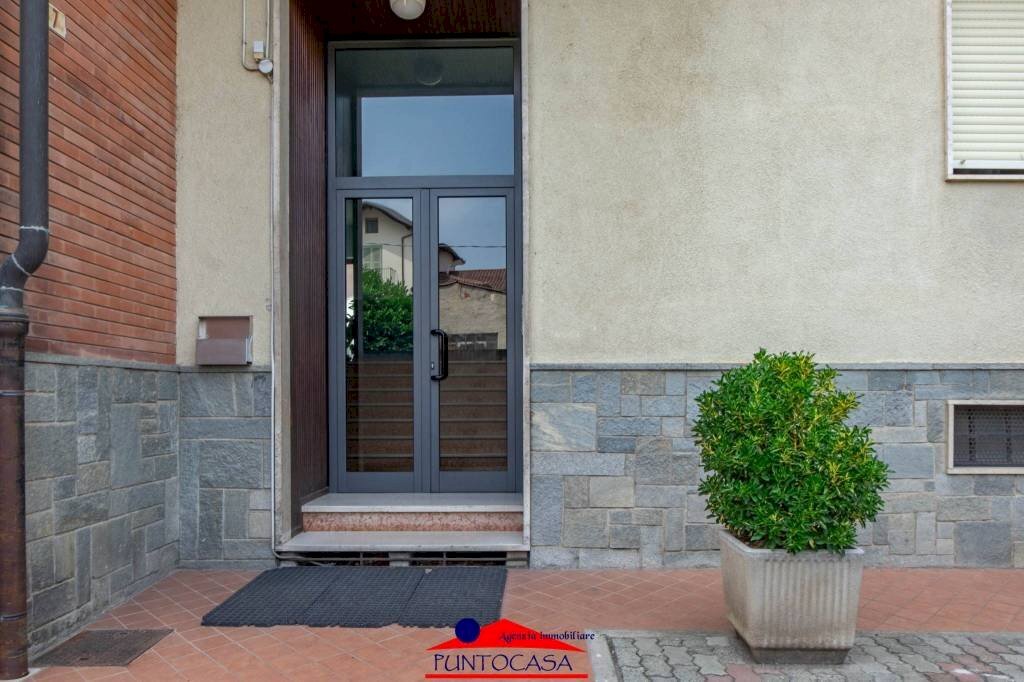 Ingresso - Attico corso Giovanni Giolitti, 7, Busca - foto 2