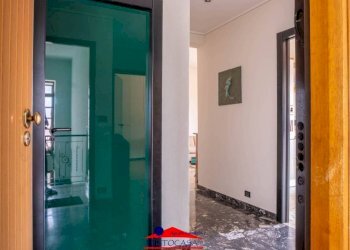 Ingresso - Attico corso Giovanni Giolitti, 7, Busca - foto 3