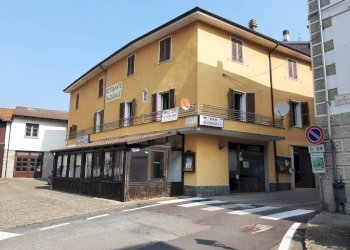 Facciata - Casa indipendente via Moreno, Cartosio - foto 1