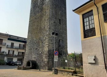 Facciata - Casa indipendente via Moreno, Cartosio - foto 5