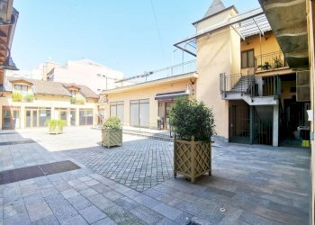 Cortile interno - Negozio corso Moncalieri, 256, Torino - foto 2