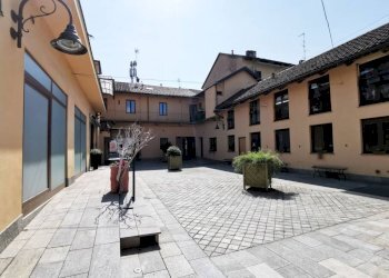 Cortile interno - Negozio corso Moncalieri, 256, Torino - foto 15