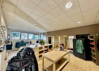 Salone - Negozio via Quintino Sella, 28, Quaregna Cerreto - foto 6