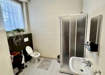 Bagno - Negozio via Quintino Sella, 28, Quaregna Cerreto - foto 15