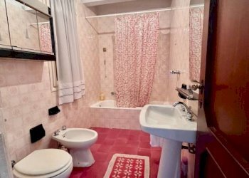 Bagno - Appartamento via Casimiro Corradi, 13, Genova (zona Sestri Ponente) - foto 28