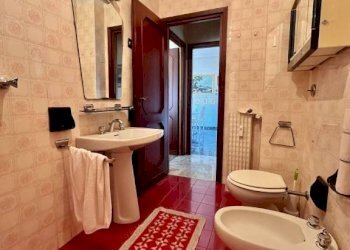 Bagno - Appartamento via Casimiro Corradi, 13, Genova (zona Sestri Ponente) - foto 29