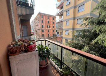Balcone - Trilocale via Sant'Alberto, 7, Genova (zona Sestri Ponente) - foto 26
