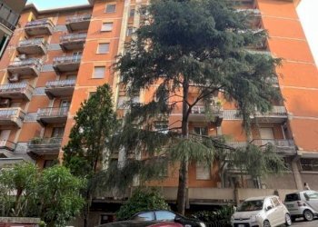 Facciata - Trilocale via Sant'Alberto, 7, Genova (zona Sestri Ponente) - foto 44