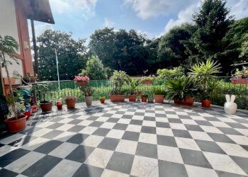 Terrazzo - Trilocale vico Albertina, 6, Genova (zona Sestri Ponente) - foto 3