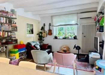 Salone - Trilocale vico Albertina, 6, Genova (zona Sestri Ponente) - foto 11