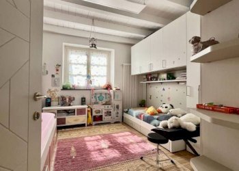 Salone - Trilocale vico Albertina, 6, Genova (zona Sestri Ponente) - foto 16