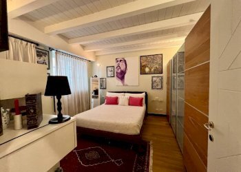 Camera da letto - Trilocale vico Albertina, 6, Genova (zona Sestri Ponente) - foto 23