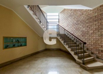 scala - Four-room apartment strada Torino, 73, Moncalieri - photo 5