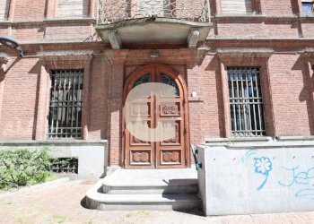 Facciata - Stable - Palace piazza della Libertà, 8, Settimo Torinese - photo 3