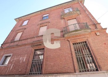 Esterno - Stable - Palace piazza della Libertà, 8, Settimo Torinese - photo 9