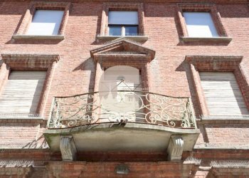 Facciata - Stable - Palace piazza della Libertà, 8, Settimo Torinese - photo 13