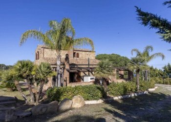 facciata - Villa dell'Istrice, 7, Cefalù - foto 39