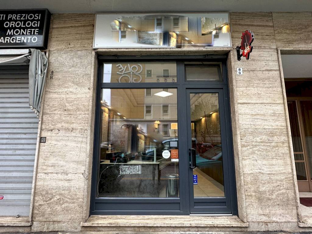 Facciata - Shop via delle Rosine, 8, Torino (neighborhood Centro) - photo 2