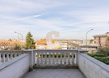 Balcone - Villa corso Giovanni Lanza, Torino - foto 8