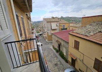 Vista - Independent house via Fruscione, 38, Pietraperzia - photo 16