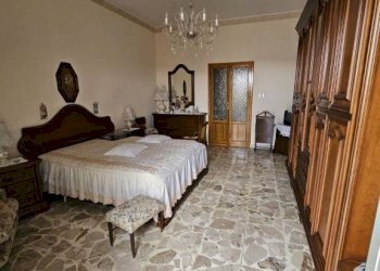 Camera da letto - Independent house via Fruscione, 38, Pietraperzia - photo 23