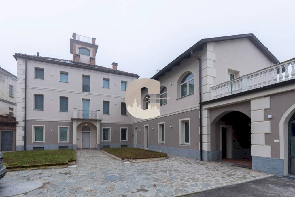 Facciata - Villa via Vincenzo Gioberti, 2, Revigliasco d'Asti - foto 2