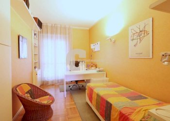Camera da letto - Quadrilocale via Pietrino Belli, 1, Torino - foto 27