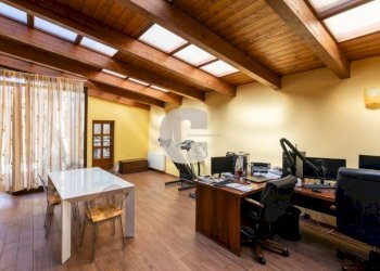 Stanza arredata - Villa via Metastasio, Torino - foto 41