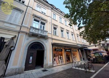 Facciata - Quadrilocale corso Italia, 22, Gorizia - foto 17