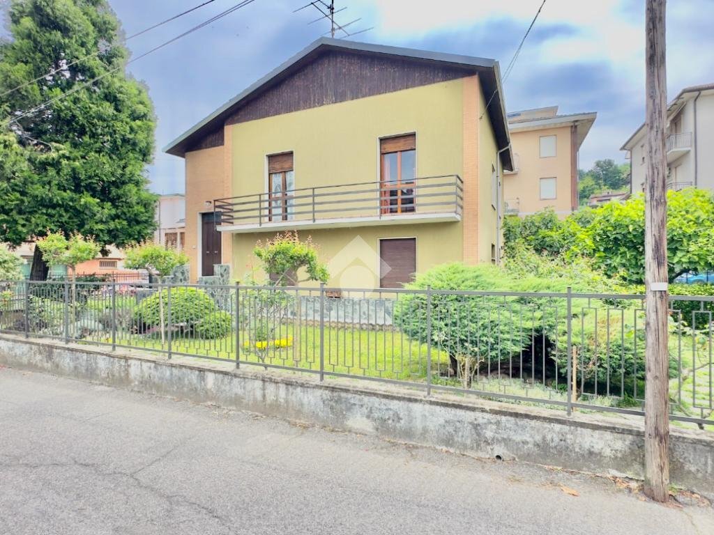 Independent house Via Papa Giovanni XXIII, Cassano Spinola - photo 1