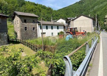 Casa semi indipendente Via Rezzoaglio, Rezzoaglio - foto 9