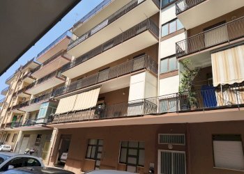 Appartamento Via Santa Lucia, Alì Terme - foto 1