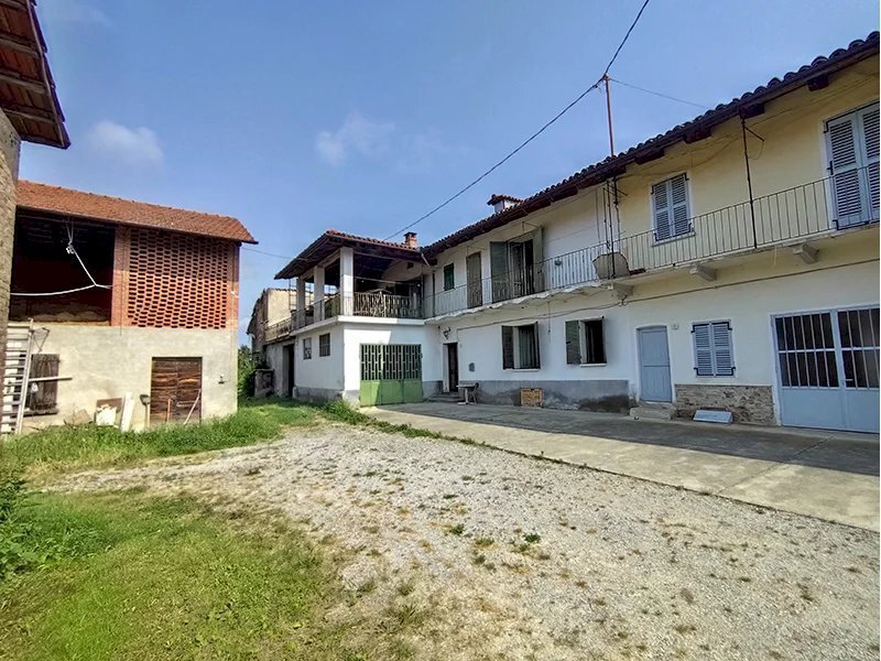 Casale Dogliani - photo 1