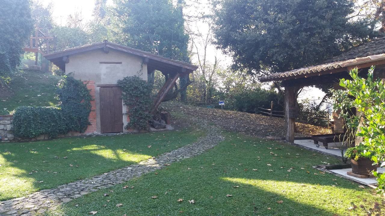 Three-family Villa San Polo d'Enza - photo 3