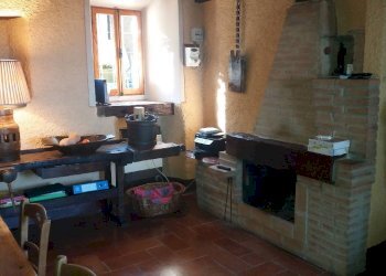 Three-family Villa San Polo d'Enza - photo 9