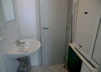 Negozio Ferrara - foto 10