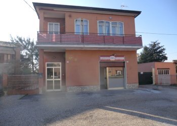 Negozio Ferrara - foto 1