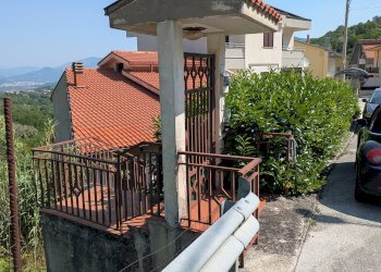 Villa Via Cortine, 13, Longano - foto 5