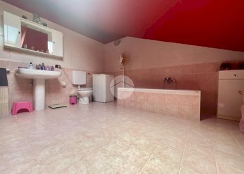 Apartment Via del padre, Leini - photo 21
