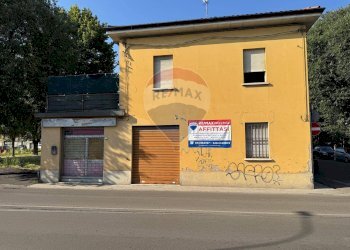 Commercial Activity Via Circondaria Sud, 126 
 Castelfranco Emilia, Castelfranco Emilia - photo 1