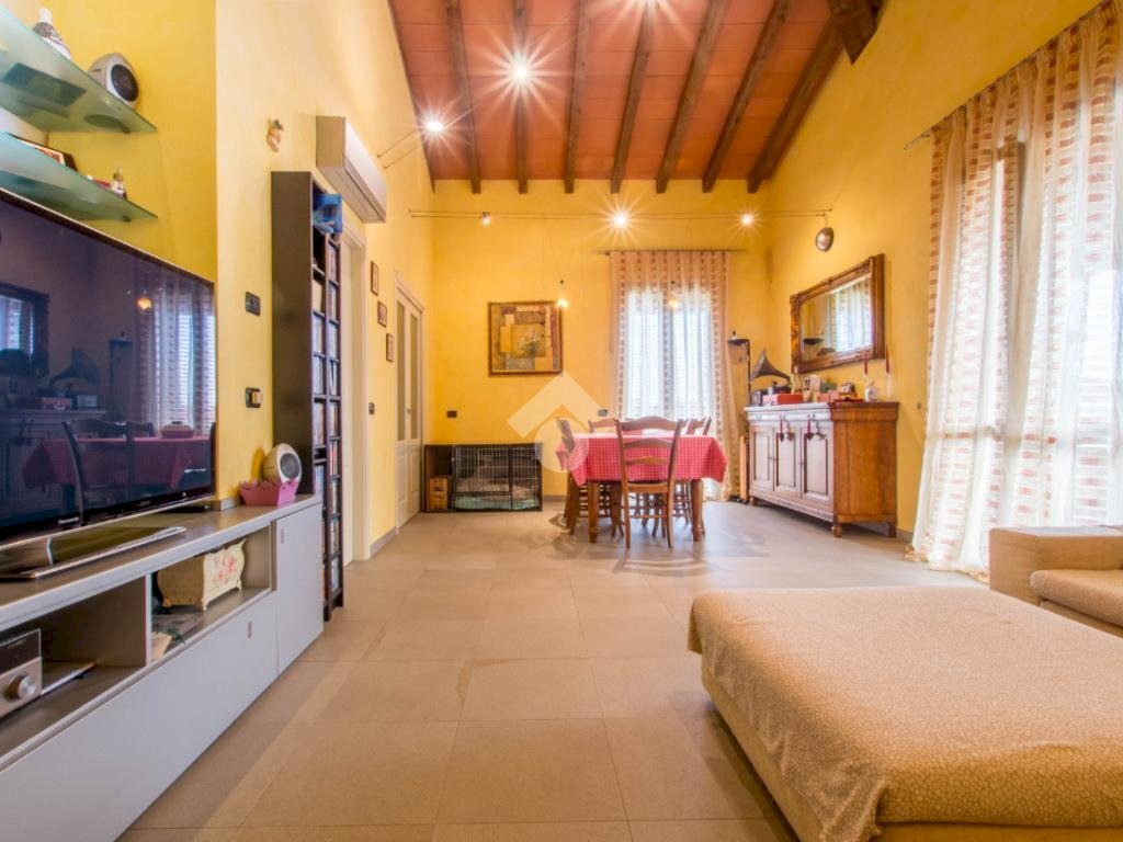 Attic Via C. Colombo, Soliera - photo 3