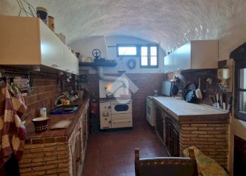 Apartment Via Ludovico Brea, Montalto Carpasio - photo 8