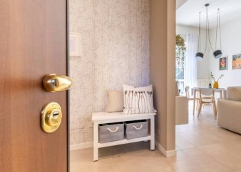 Ingresso - Bilocale via Torino, Rho - foto 2