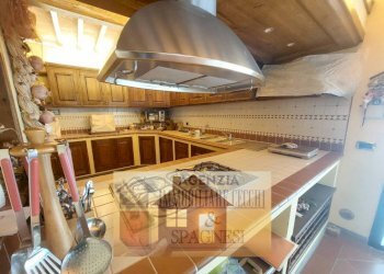 Cucina - Appartamento via La Serra, Carmignano - foto 7